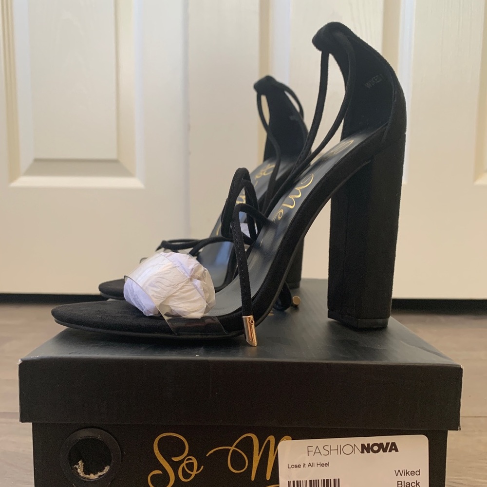 fashion nova heels Size 7